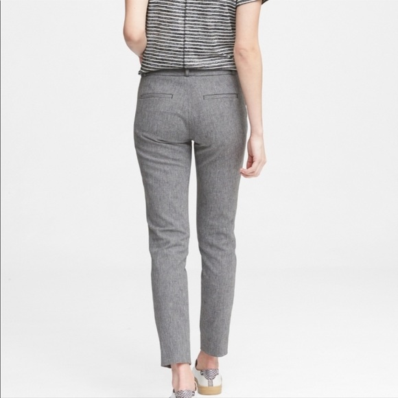 Banana Republic Sloan Fit Gray Slacks - Size 4 - Picture 2 of 5